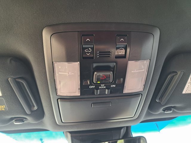 Used 2023 Lexus GX 460 Premium image 14