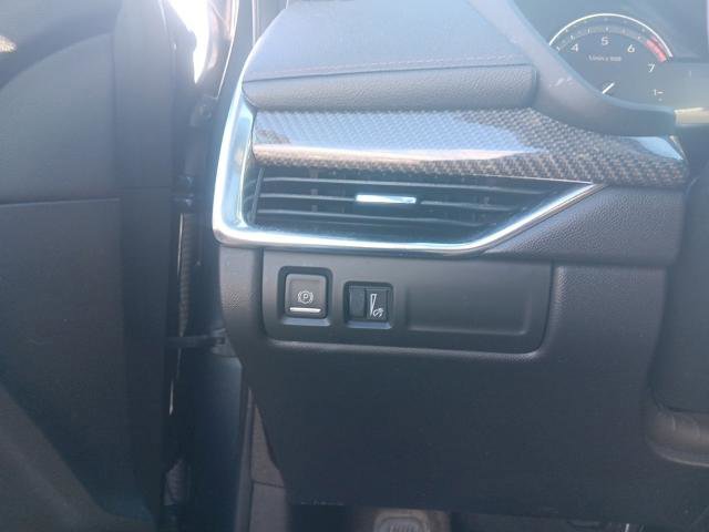 Used 2019 Cadillac XT4 Sport w/ Cold Weather Package image 21