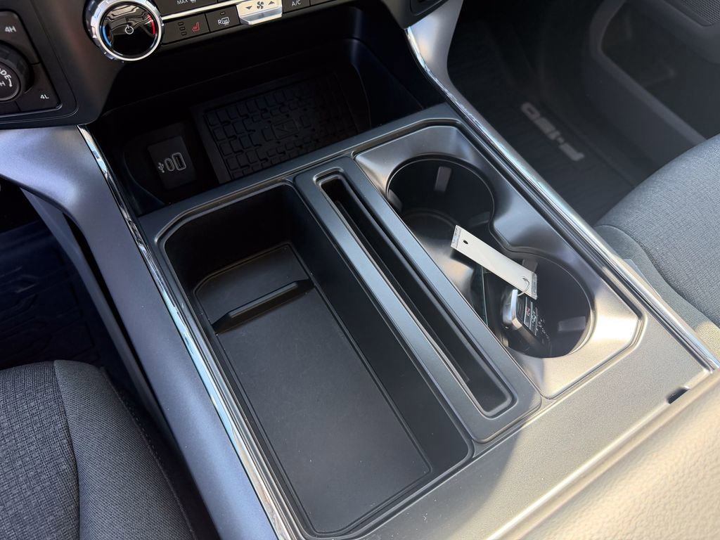 Certified 2025 Ford F150 XLT w/ Equipment Group 303A High image 22