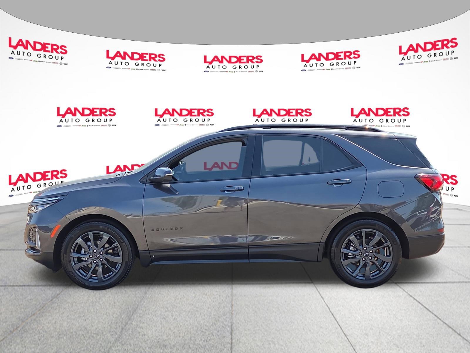 Used 2023 Chevrolet Equinox RS w/ RS Leather Package FWD image 6