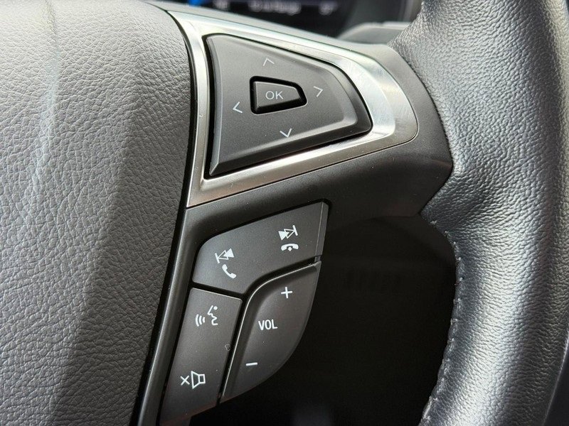 Certified 2023 Ford Edge SEL w/ Convenience Package image 16