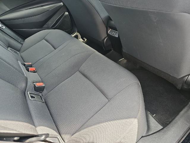 Used 2025 Toyota Corolla LE FWD image 11