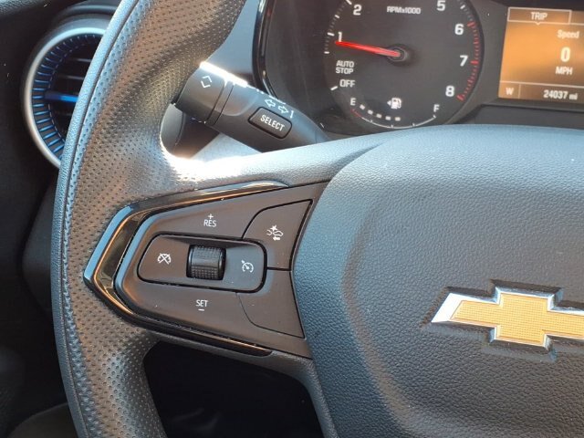 Used 2024 Chevrolet Trax LS w/ LS Convenience Package FWD image 20