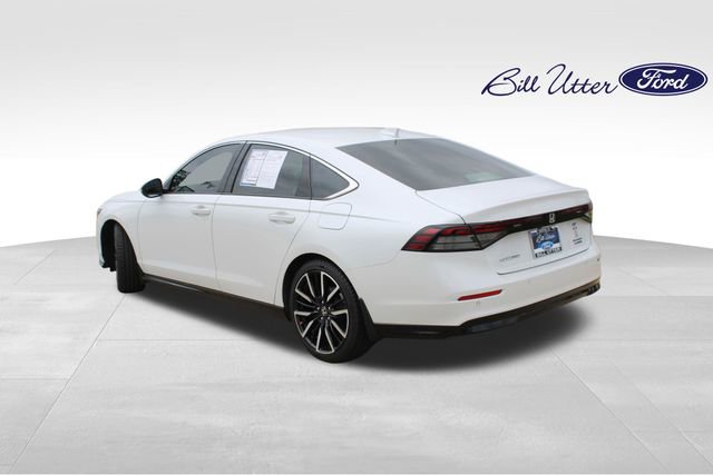 Used 2024 Honda Accord Touring image 7