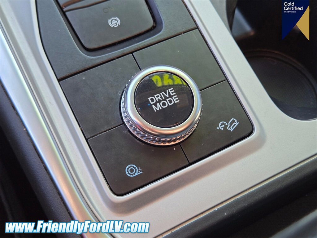 Certified 2022 Ford Explorer XLT w/ Equipment Group 202A image 24