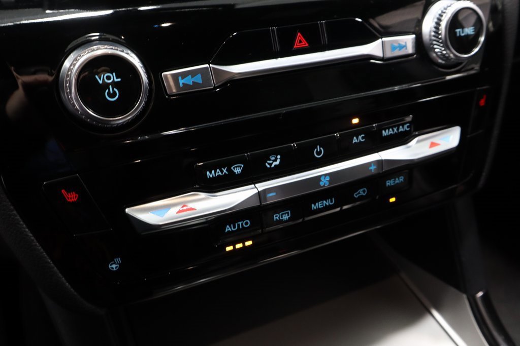 Certified 2024 Ford Explorer ST-Line w/ Class IV Trailer Tow Package image 33