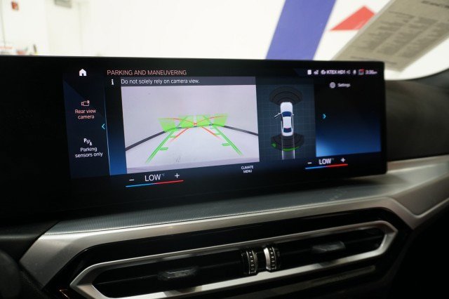 Used 2023 BMW 330i Sedan w/ M Sport Package RWD image 24