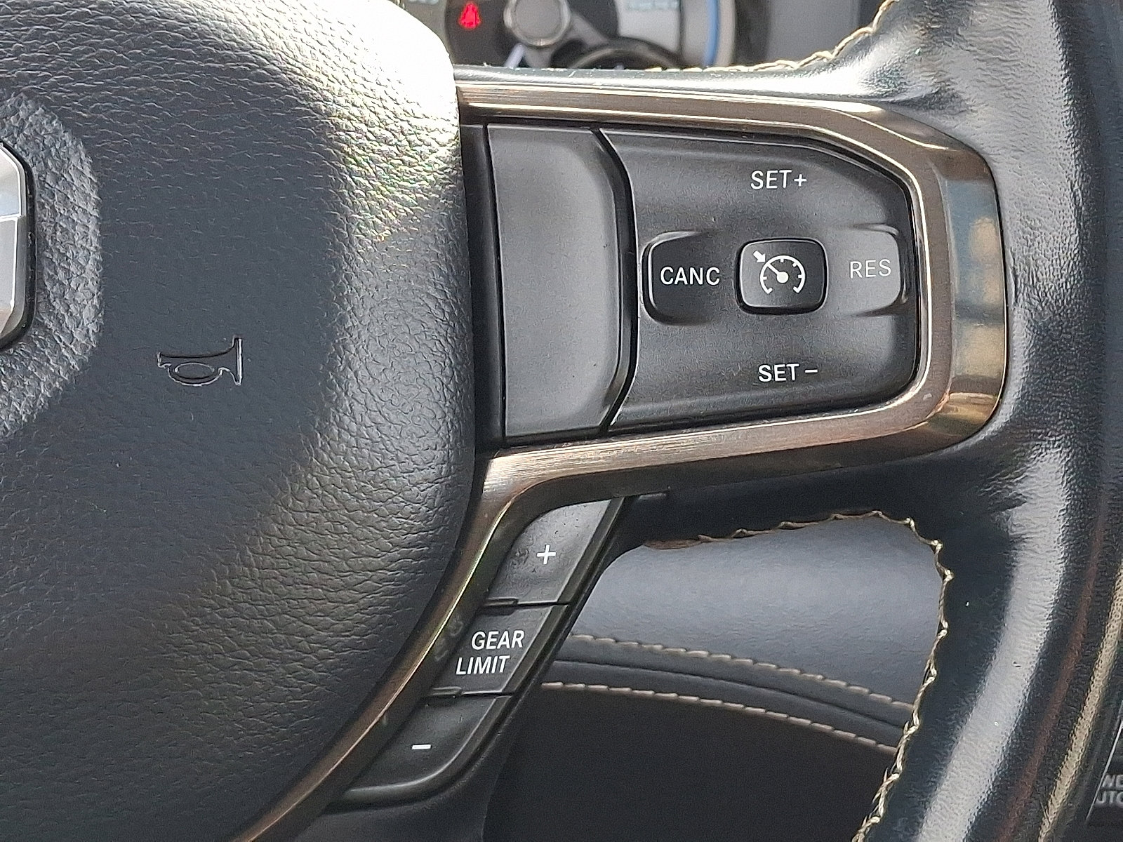 Used 2020 RAM 1500 Limited image 22