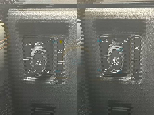 Certified 2025 Ford Expedition Max Active image 20