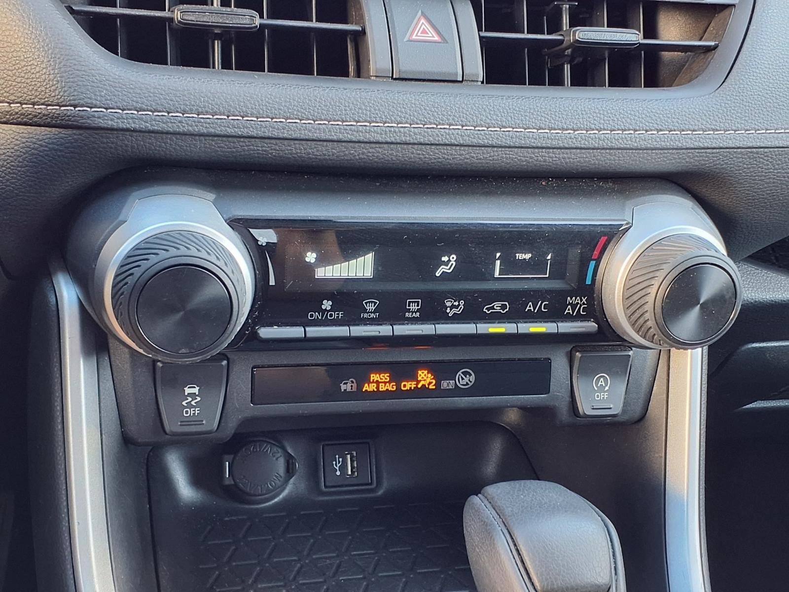 Used 2025 Toyota RAV4 LE FWD image 18