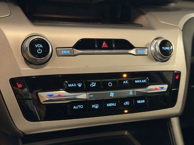 Certified 2023 Ford Explorer XLT AWD/4WD image 30