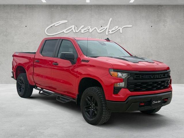 Used 2024 Chevrolet Silverado 1500 Custom Trail Boss w/ LPO, Dark Essentials Package AWD/4WD image 2