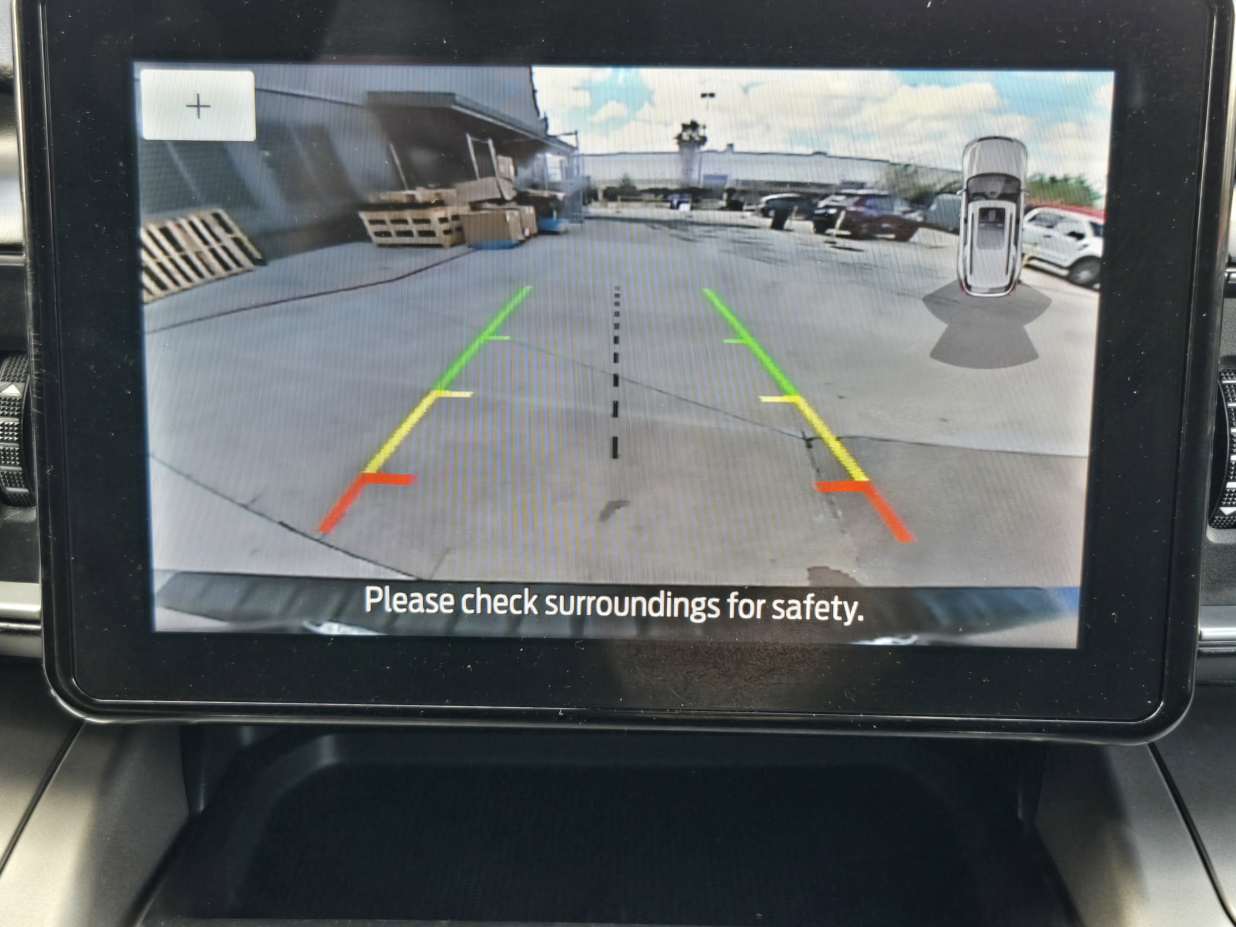 Certified 2022 Ford Explorer XLT w/ Equipment Group 202A RWD image 13