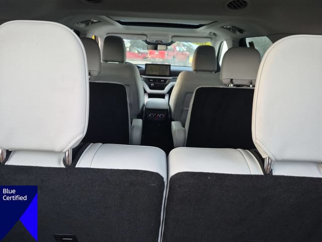 Certified 2025 Ford Explorer Platinum w/ Ultimate Package AWD/4WD image 33