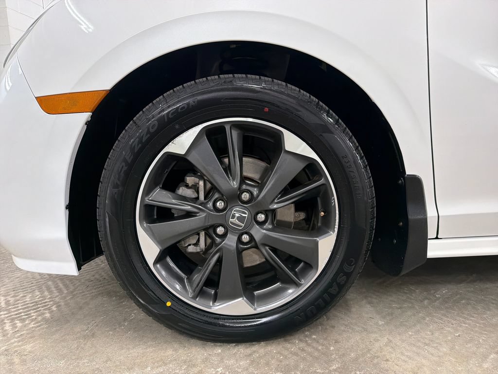Used 2024 Honda Odyssey Elite image 13