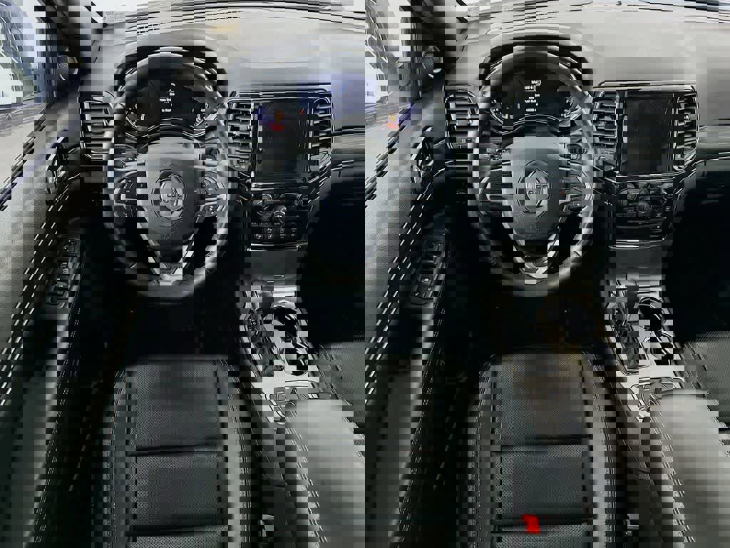 Used 2021 Jeep Grand Cherokee Limited w/ Quick Order Package 28K 80th image 10