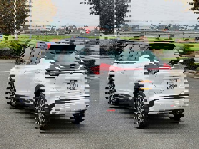 Used 2024 Nissan Kicks SR w/ SR Premium Package image 6