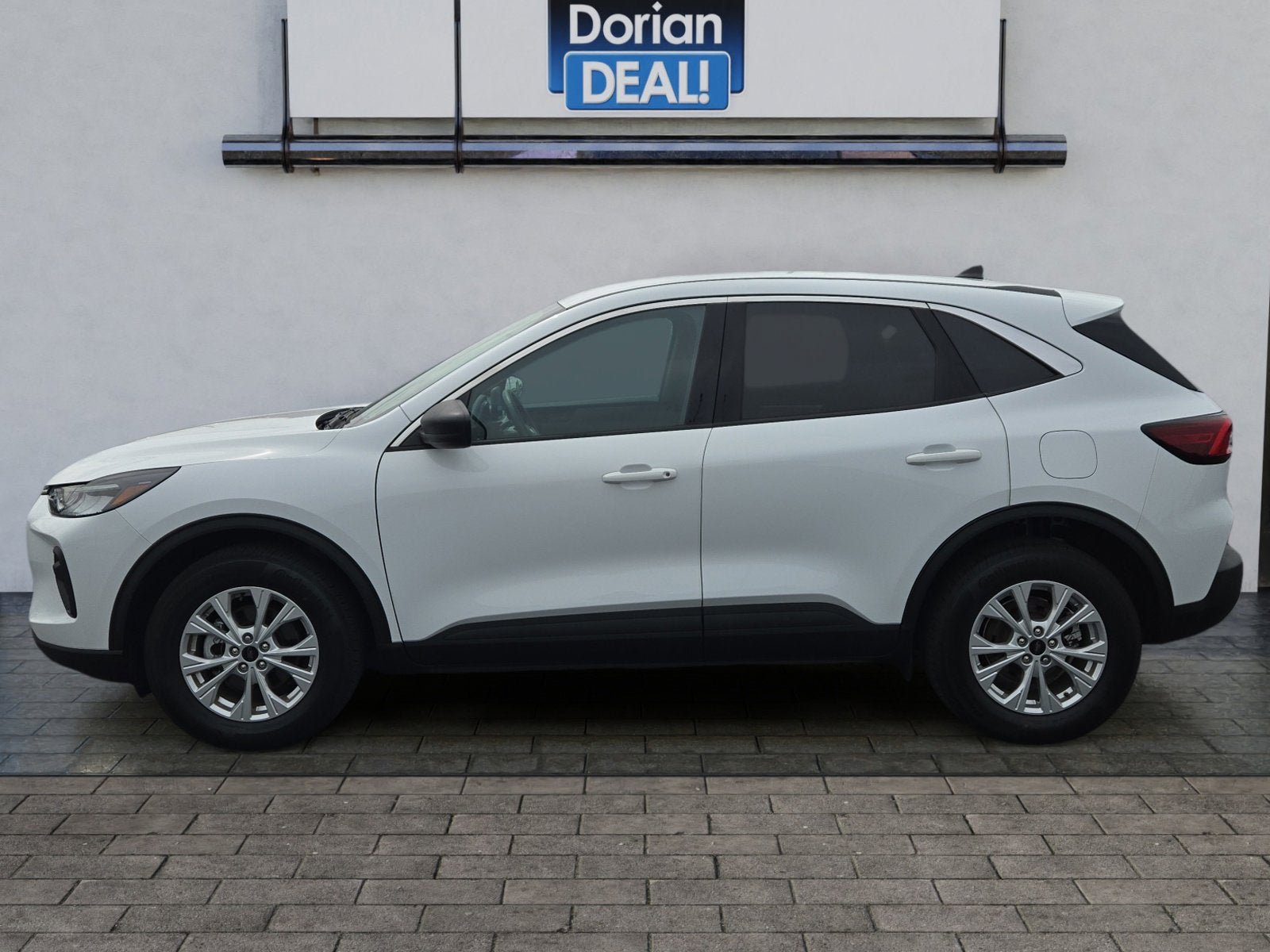 Certified 2023 Ford Escape Active AWD/4WD image 6