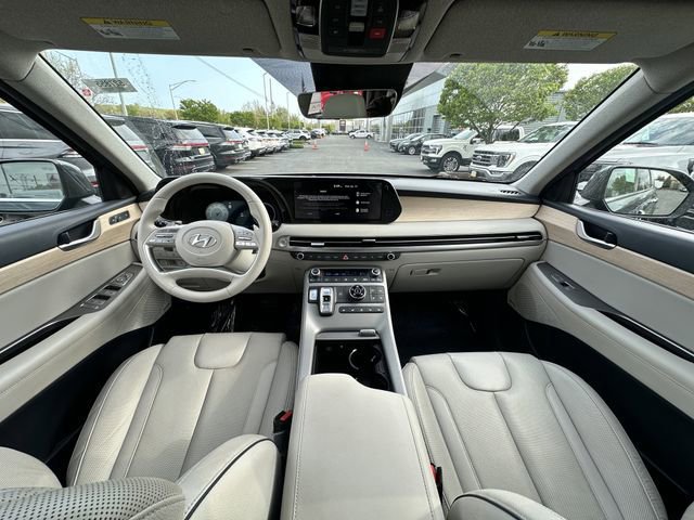 Used 2023 Hyundai Palisade Limited AWD/4WD image 17