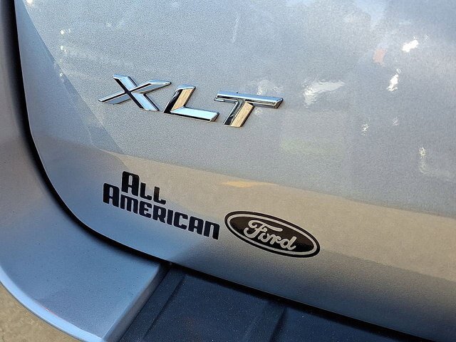 Certified 2023 Ford Explorer XLT w/ Equipment Group 202A AWD/4WD image 24