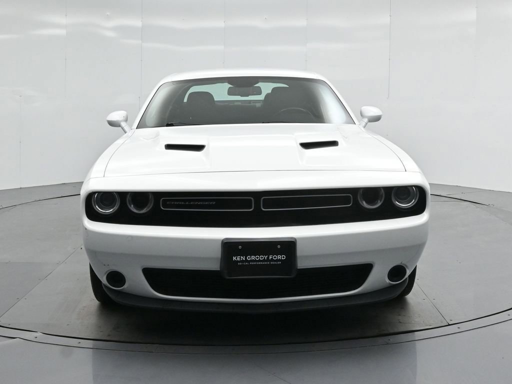 Used 2020 Dodge Challenger SXT image 29