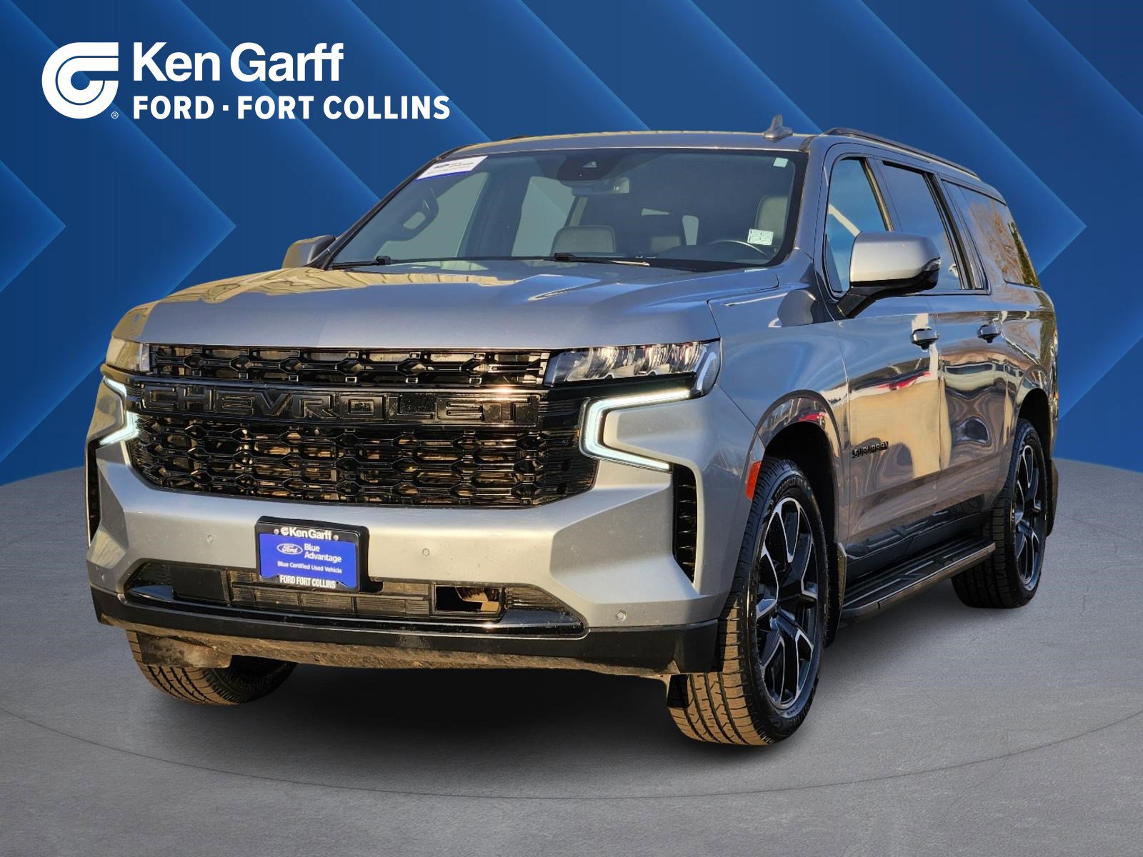 Used 2023 Chevrolet Suburban RST w/ Luxury Package image 1