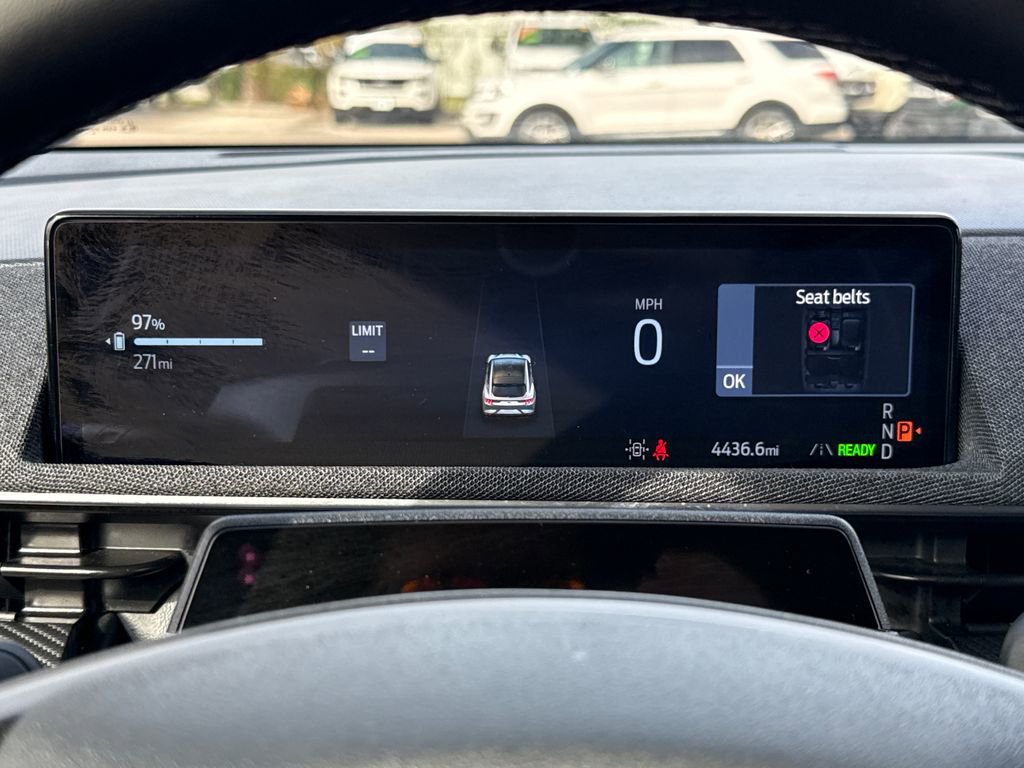 Certified 2025 Ford Mustang Mach-E Premium image 17