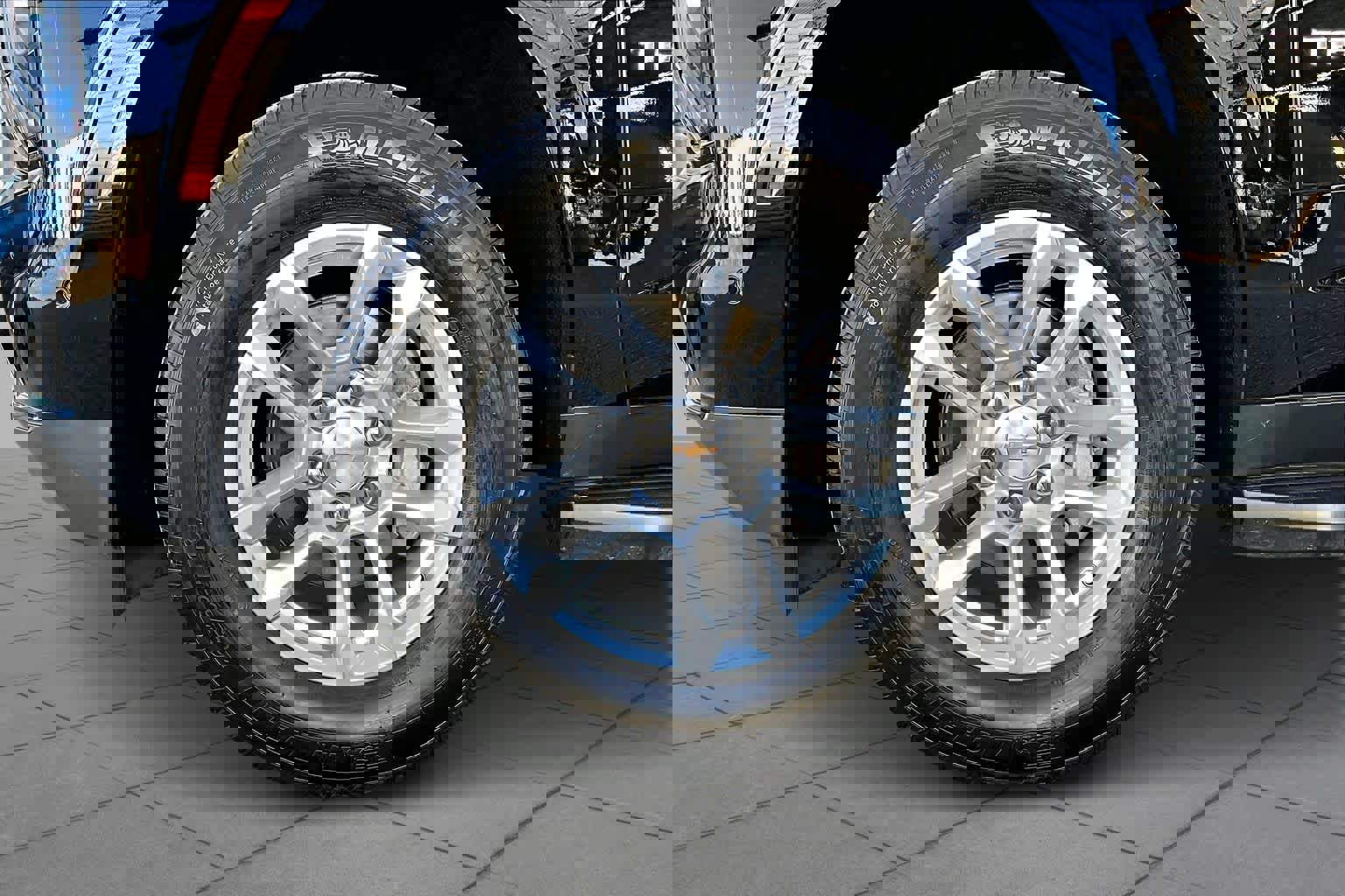 Used 2025 Chevrolet Tahoe LS image 10