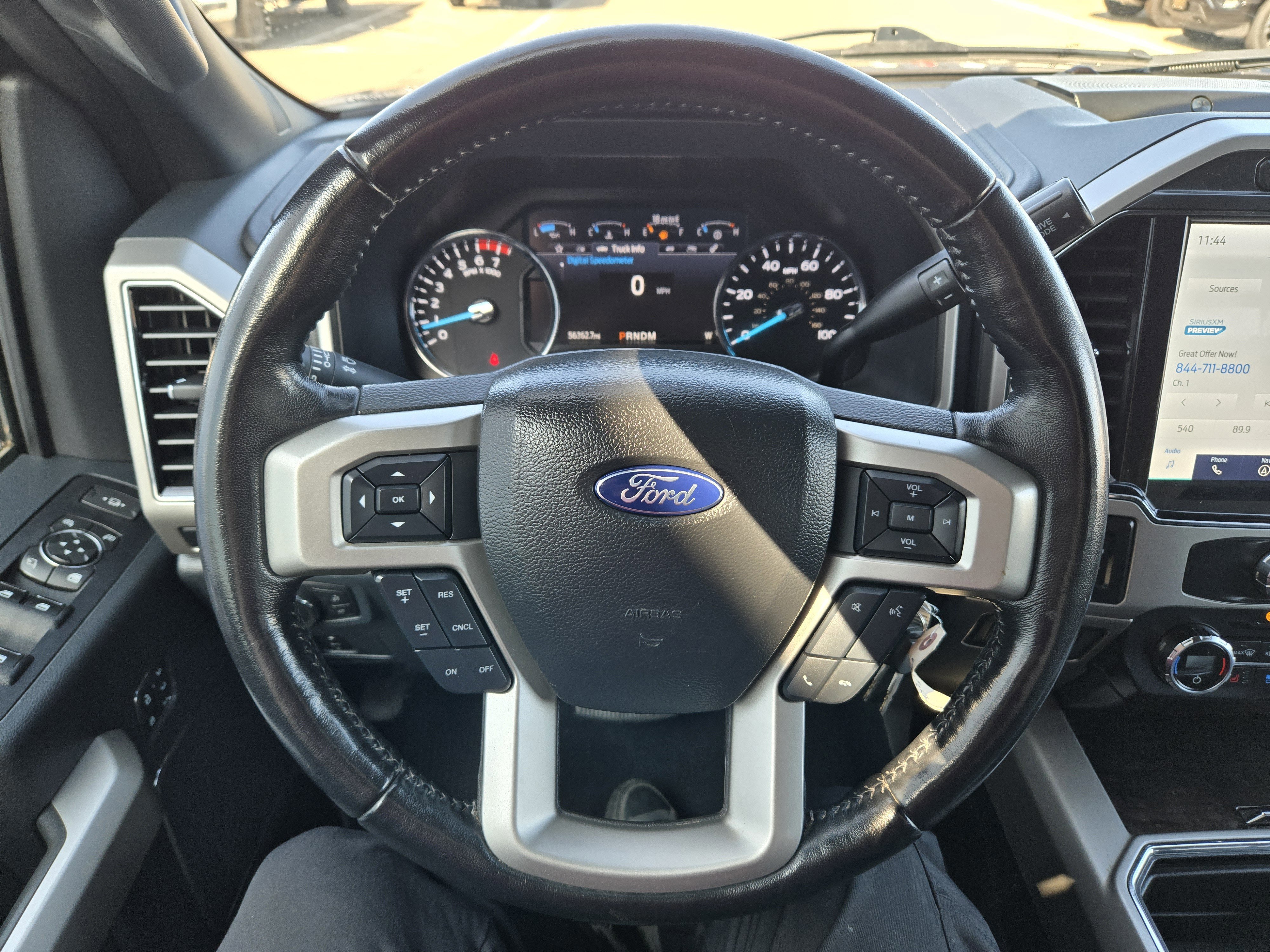 Certified 2022 Ford F350 Lariat w/ Chrome Package image 11