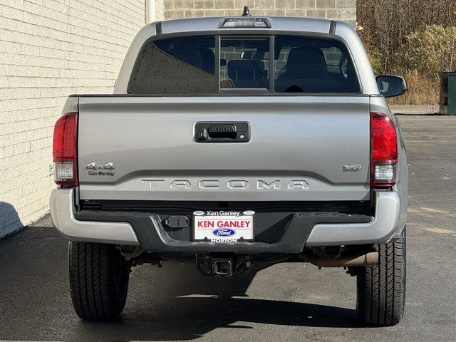 Used 2021 Toyota Tacoma SR image 4