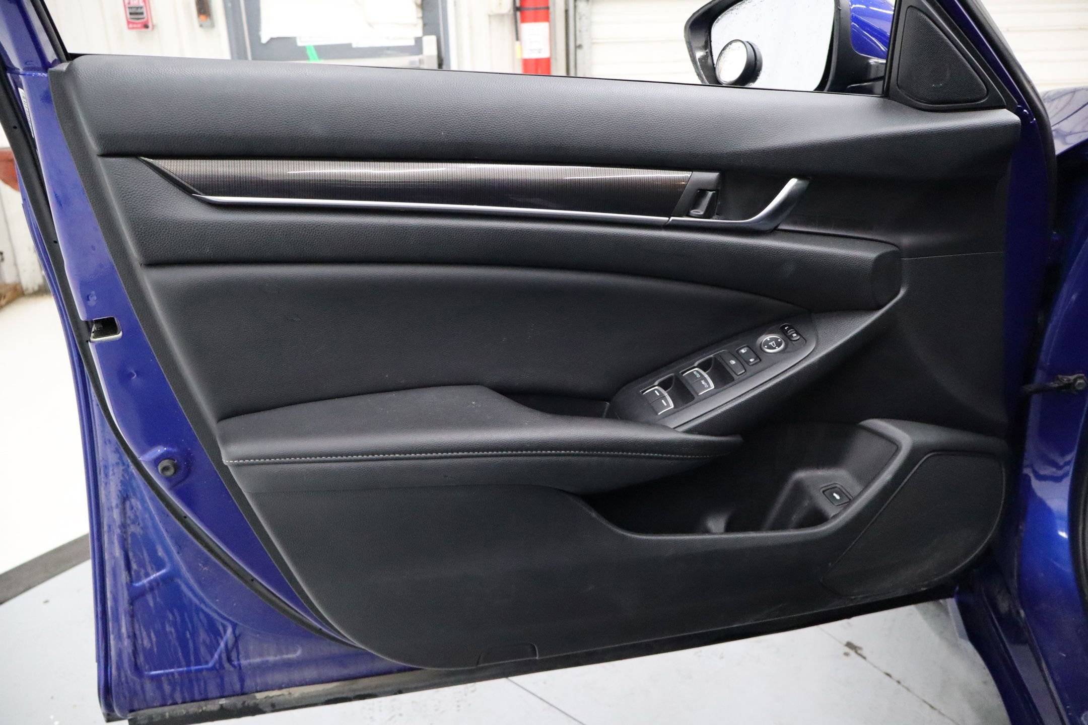 Used 2020 Honda Accord Sport image 13