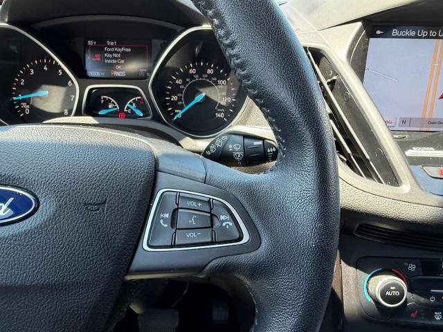 Certified 2019 Ford Escape Titanium FWD image 15