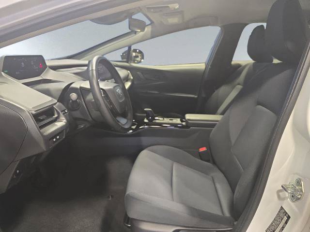 Used 2023 Toyota Prius LE AWD/4WD image 7