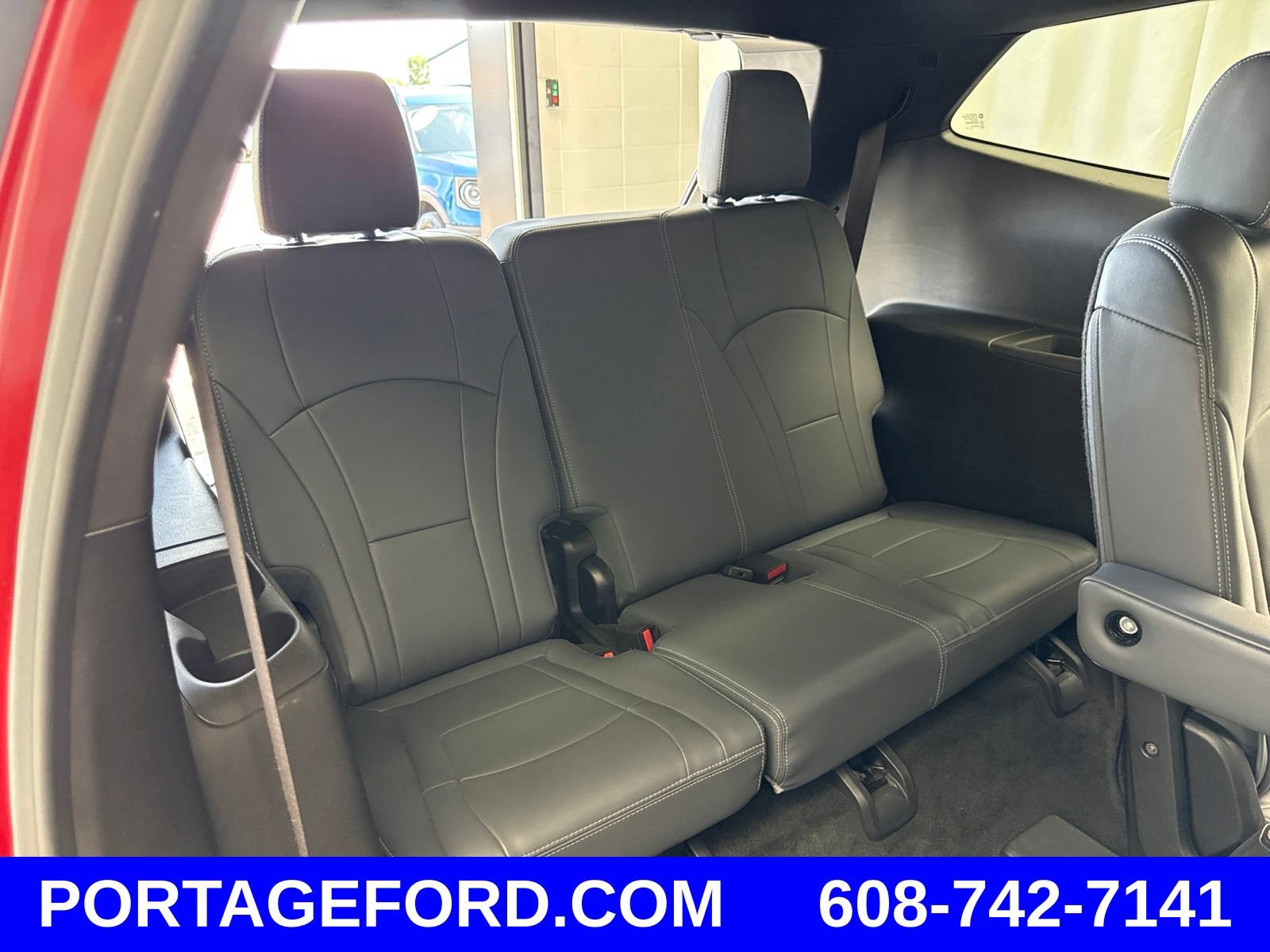 Used 2024 Buick Enclave Premium AWD/4WD image 36