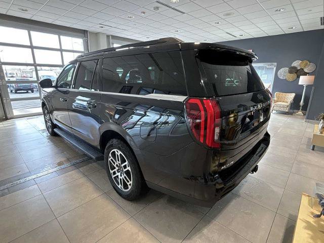Certified 2025 Ford Expedition Max Active AWD/4WD image 3