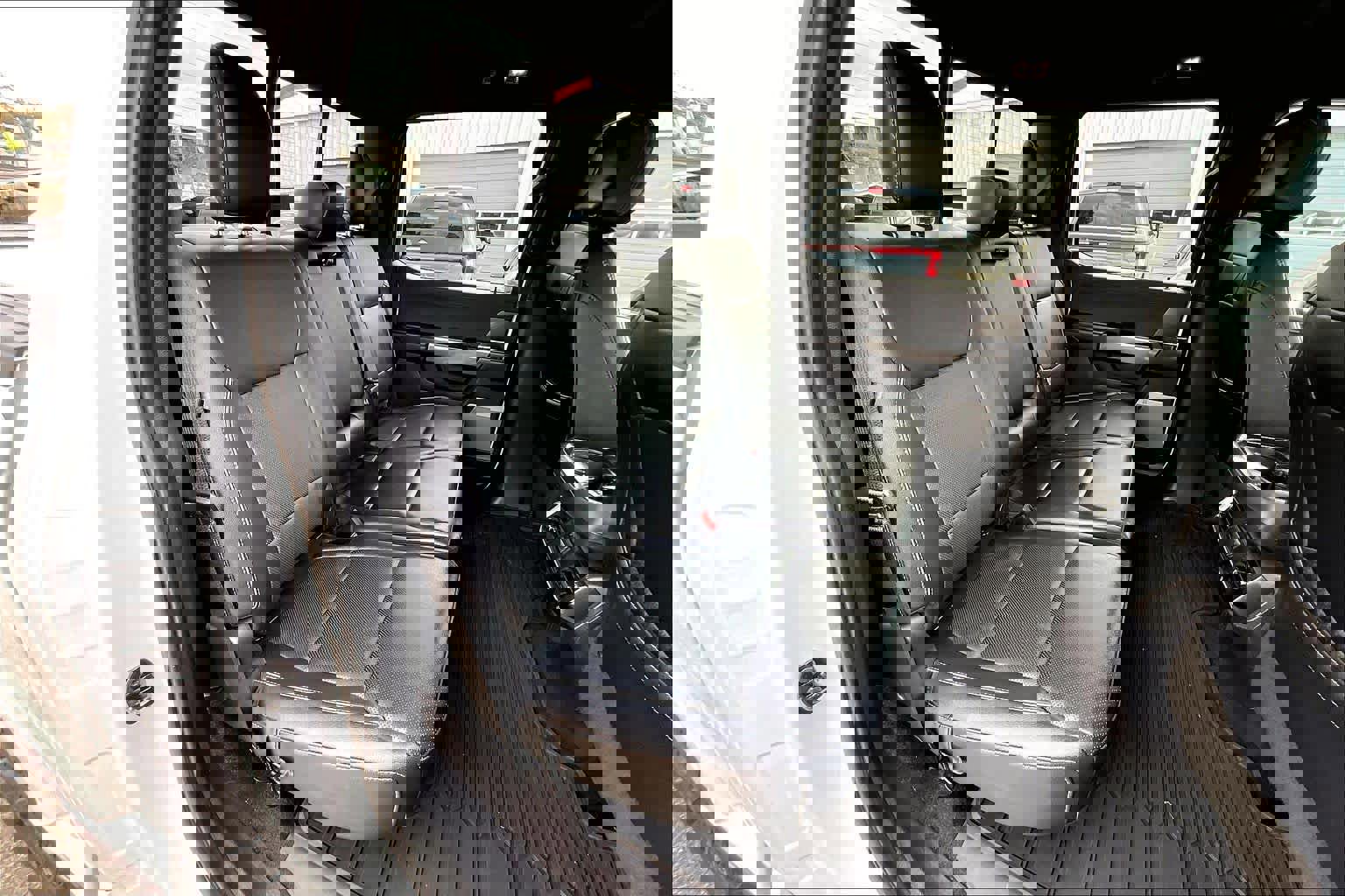 Certified 2022 Ford F150 Lariat w/ Equipment Group 502A High image 21