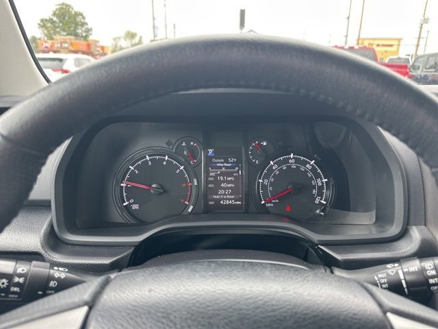 Used 2023 Toyota 4Runner SR5 image 15