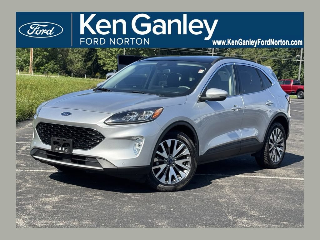 Certified 2020 Ford Escape Titanium AWD/4WD image 1