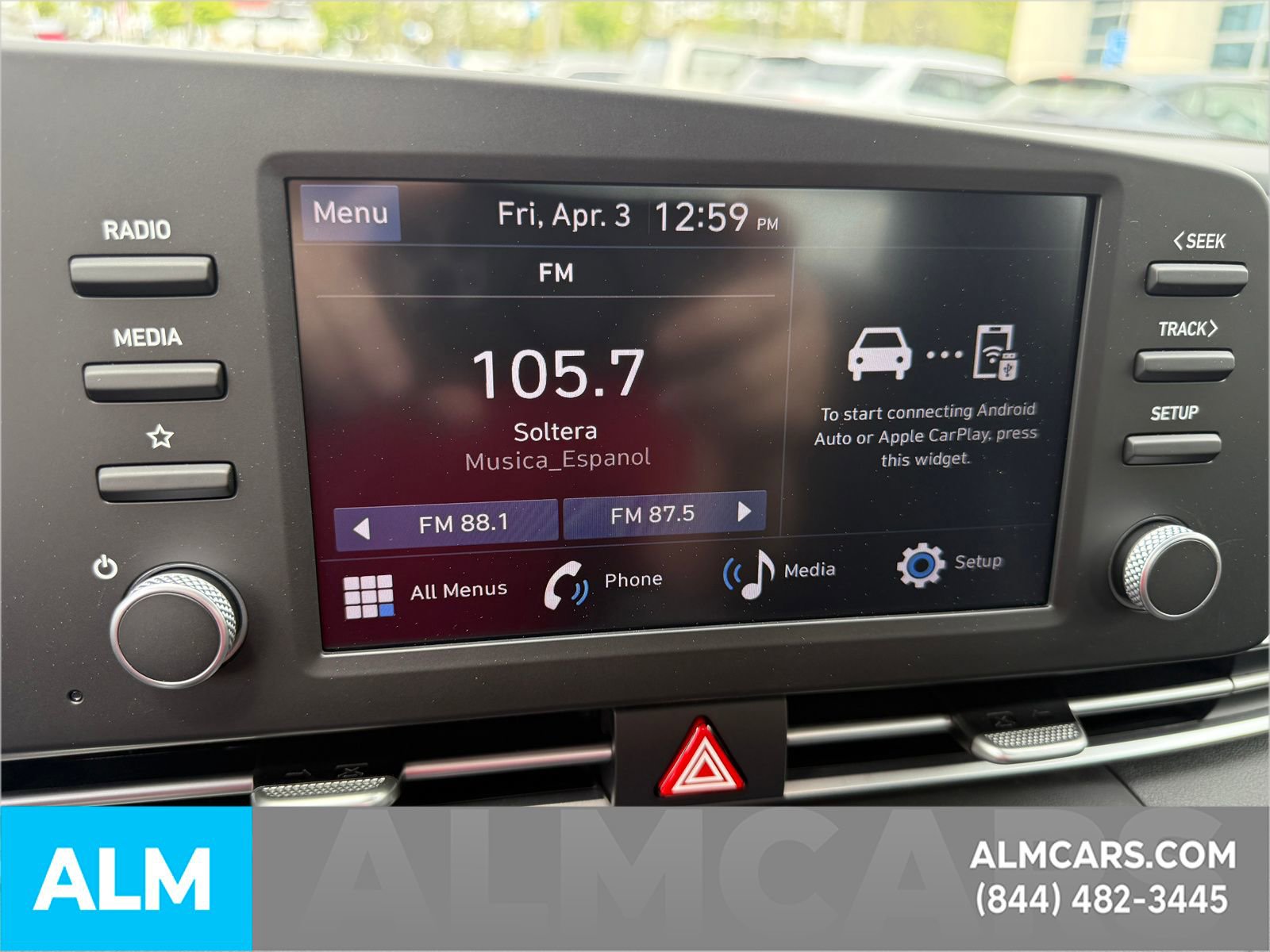 Used 2025 Hyundai Elantra SE image 12