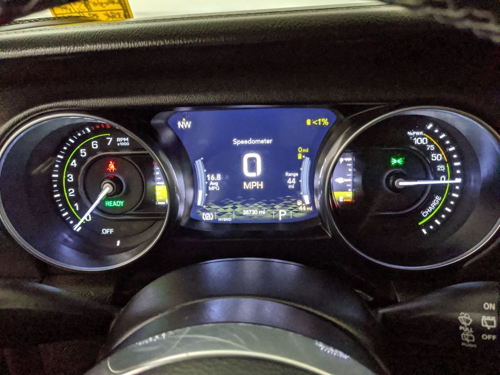 Used 2023 Jeep Wrangler Unlimited Sahara image 19