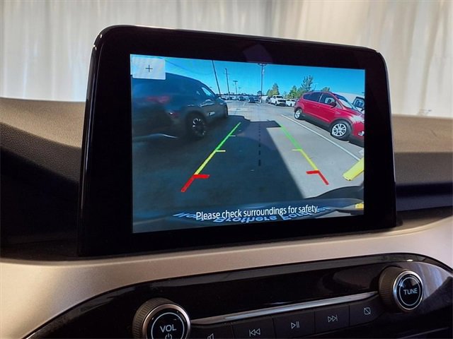 Certified 2020 Ford Escape SE image 10