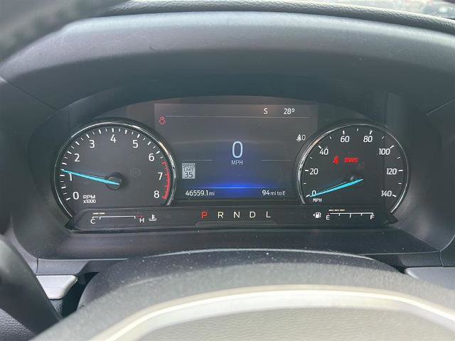 Certified 2022 Ford Explorer XLT w/ Equipment Group 202A image 5