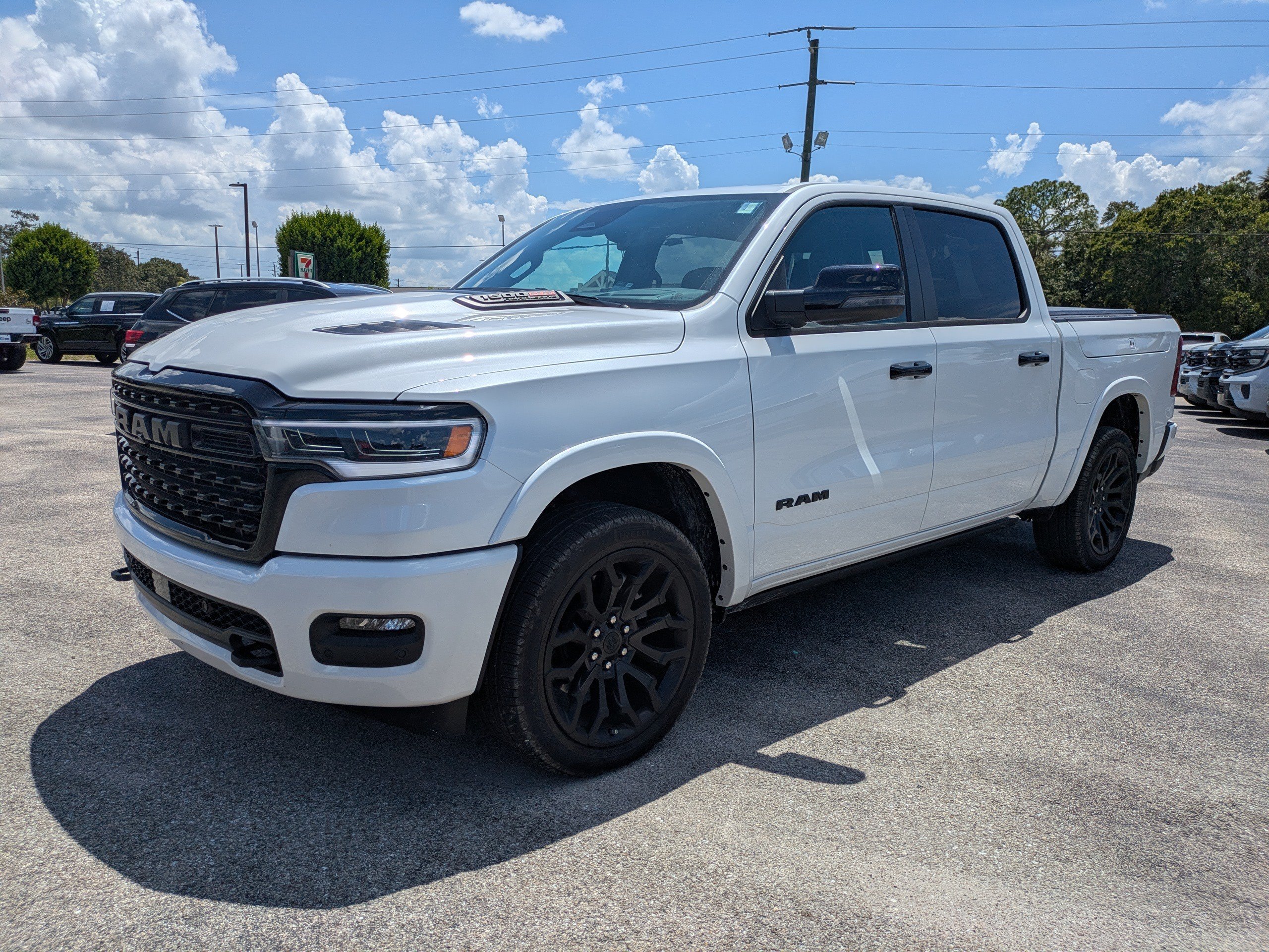 Used 2026 RAM 1500 Limited AWD/4WD image 8