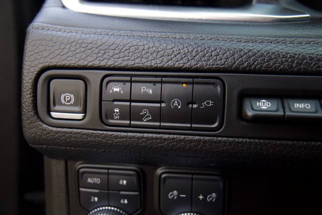 Used 2021 GMC Yukon Denali AWD/4WD image 20