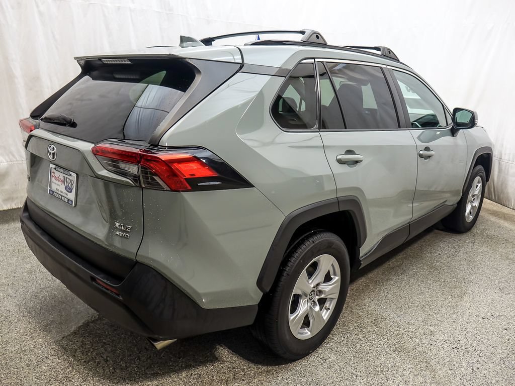 Used 2019 Toyota RAV4 XLE w/ All Weather Liner Package AWD/4WD image 8