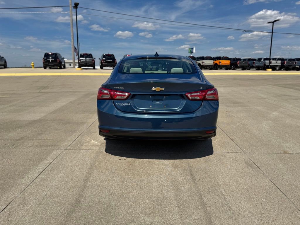 Used 2024 Chevrolet Malibu LT FWD image 6
