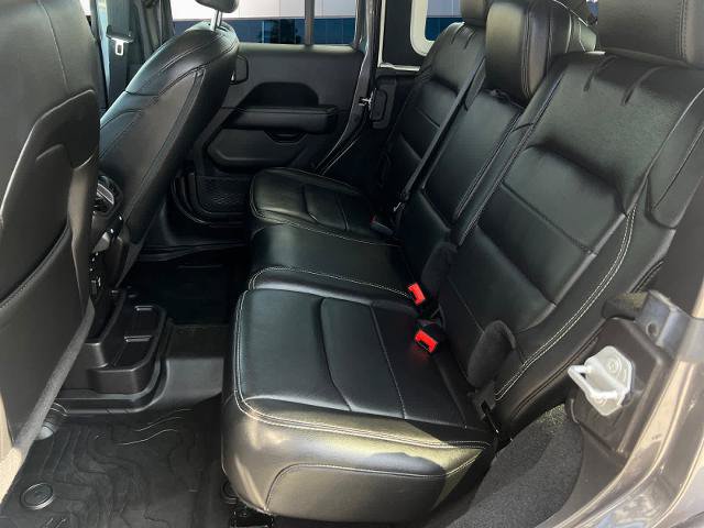 Used 2019 Jeep Wrangler Unlimited Sahara w/ Quick Order Package 24M Moab AWD/4WD image 13