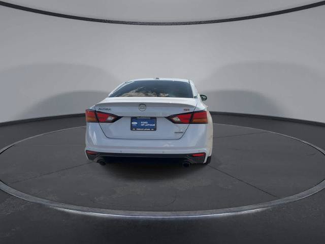 Used 2023 Nissan Altima 2.0 SR FWD image 7
