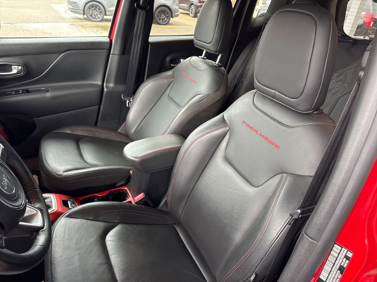 Used 2019 Jeep Renegade Trailhawk image 25