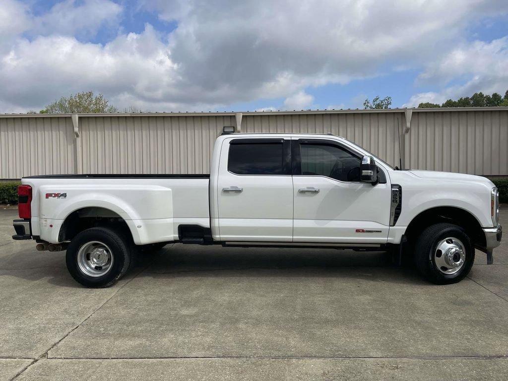 Certified 2024 Ford F350 Lariat w/ Lariat Ultimate Package image 6